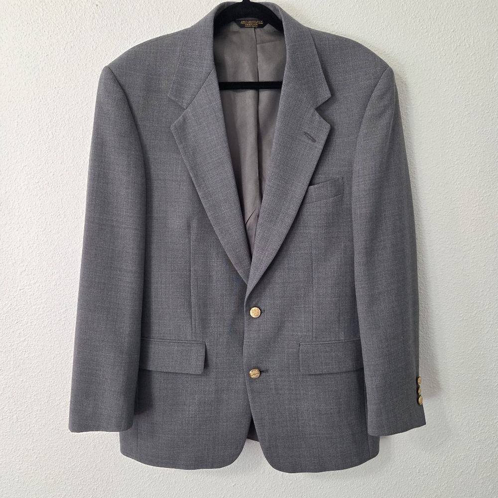 Palm Beach Men’s 42S Gray Blazer – 2 Button Classic Fit – Single Vent – Made in